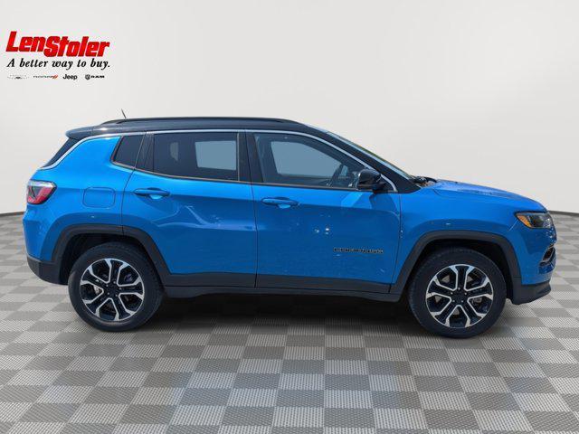 Photo of 2023 Laser Blue Pearlcoat Jeep Compass
