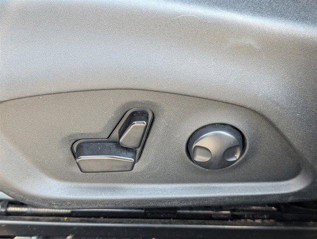 Photo of 2023 Laser Blue Pearlcoat Jeep Compass