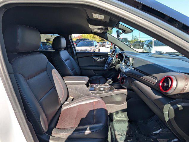 Photo of 2020 Iridescent Pearl Tricoat Chevrolet Blazer