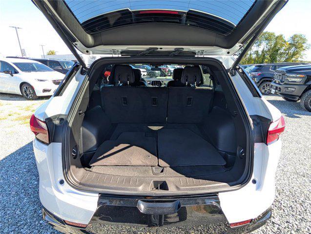 Photo of 2020 Iridescent Pearl Tricoat Chevrolet Blazer