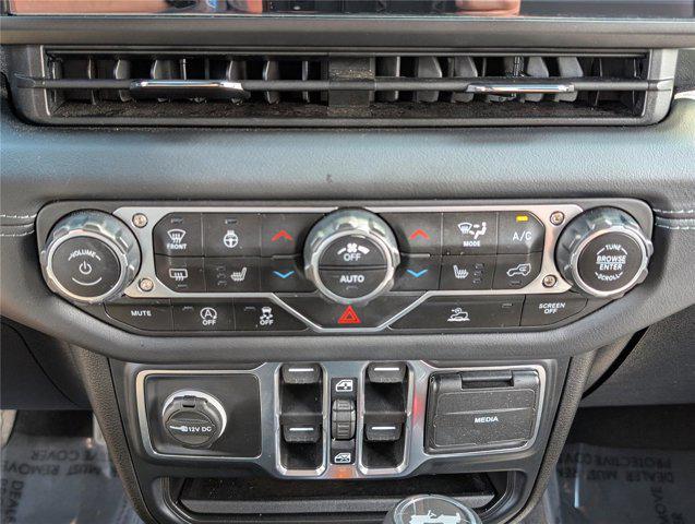 Photo of 2024 Anvil Clear Coat Jeep Wrangler