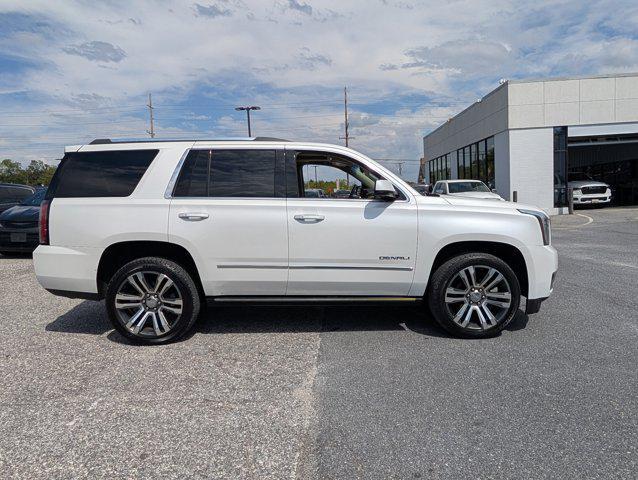 Photo of 2018 White Frost Tricoat GMC Yukon