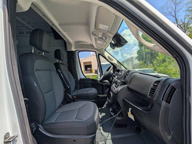 Photo of 2025 Bright White Clearcoat RAM ProMaster 1500