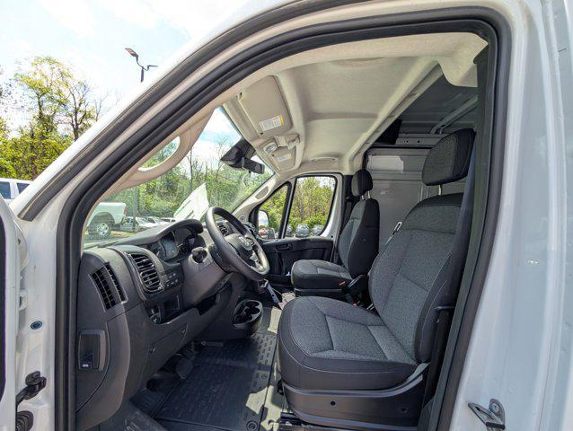Photo of 2025 Bright White Clearcoat RAM ProMaster 1500