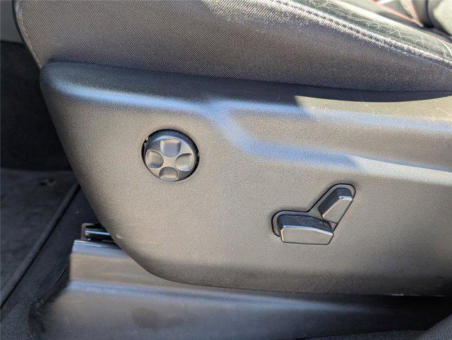 Photo of 2022 DB Black Clearcoat Dodge Durango
