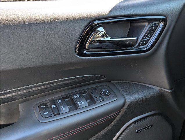 Photo of 2022 DB Black Clearcoat Dodge Durango