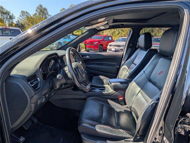 Photo of 2022 DB Black Clearcoat Dodge Durango