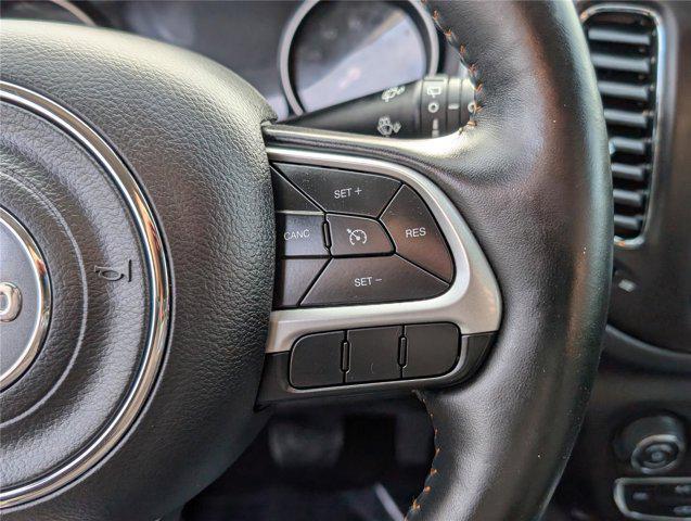 Photo of 2019 Diamond Black Crystal Pearlcoat Jeep Compass