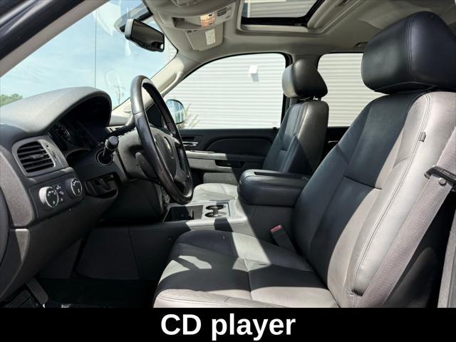 Photo of 2012 Silver Ice Metallic Chevrolet Silverado 1500