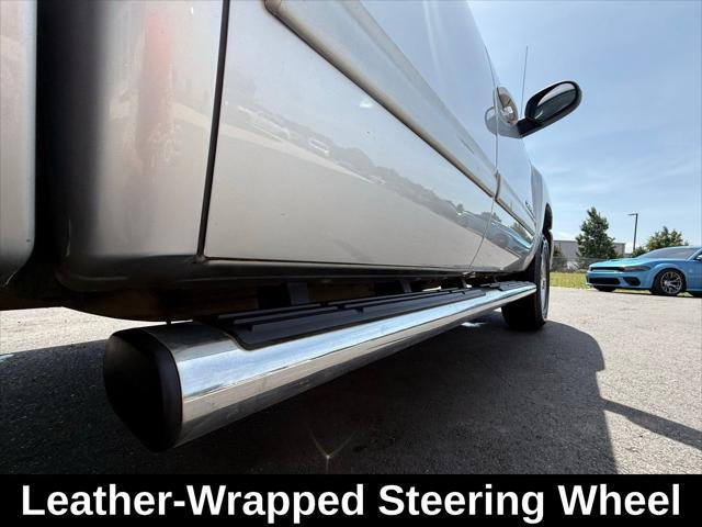 Photo of 2012 Silver Ice Metallic Chevrolet Silverado 1500