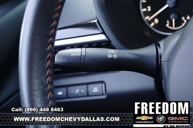 Photo of 2024 Deep Blue Pearl Nissan Altima