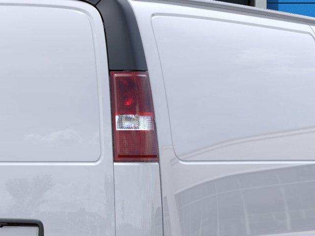 Photo of 2025 Summit White Chevrolet Express 2500