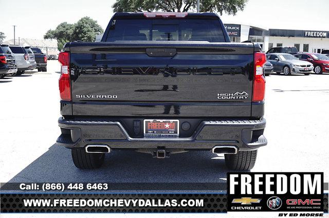 Photo of 2021 Black Chevrolet Silverado 1500