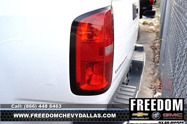 Photo of 2022 Summit White Chevrolet Colorado