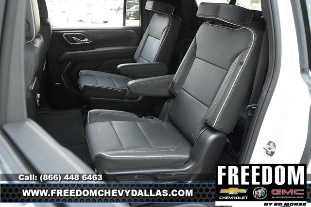 Photo of 2024 Summit White GMC Yukon XL