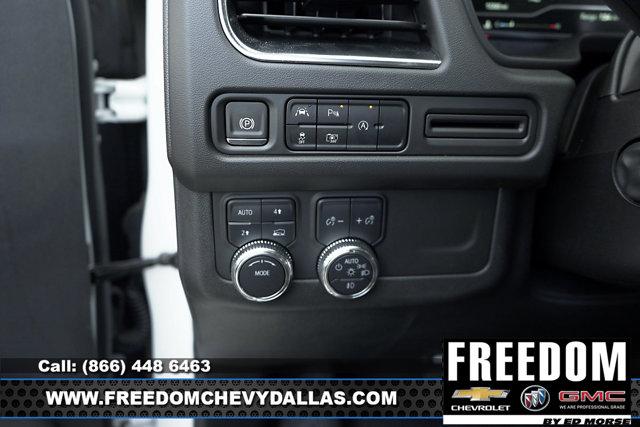 Photo of 2024 Summit White GMC Yukon XL