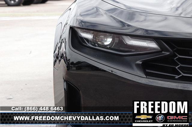Photo of 2023 Black Chevrolet Camaro