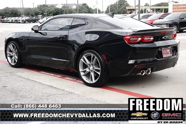 Photo of 2023 Black Chevrolet Camaro