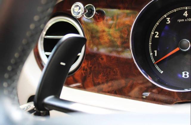 Photo of 2005 Beluga Bentley Continental GT
