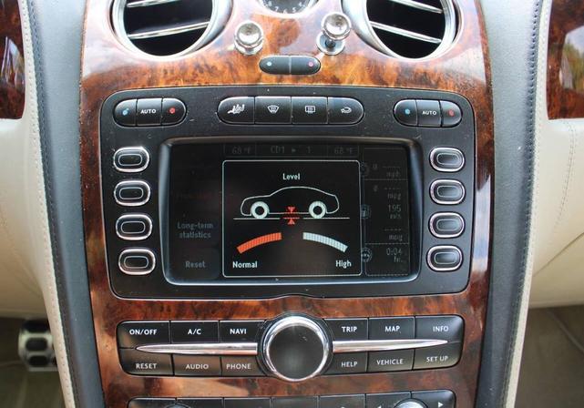 Photo of 2005 Beluga Bentley Continental GT