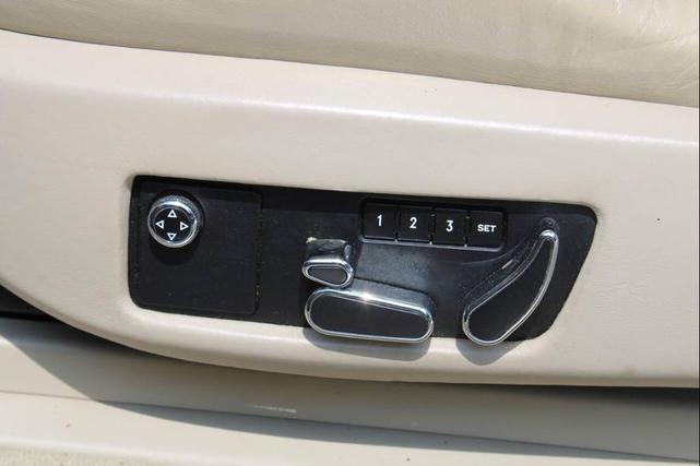 Photo of 2005 Beluga Bentley Continental GT