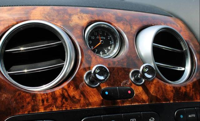 Photo of 2005 Beluga Bentley Continental GT