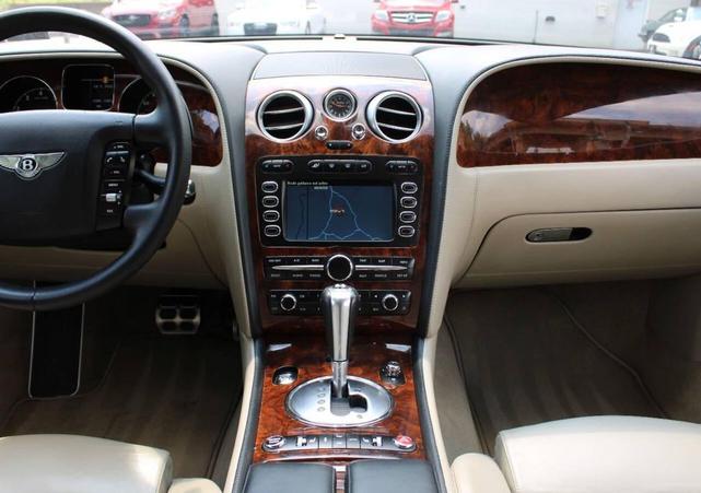 Photo of 2005 Beluga Bentley Continental GT