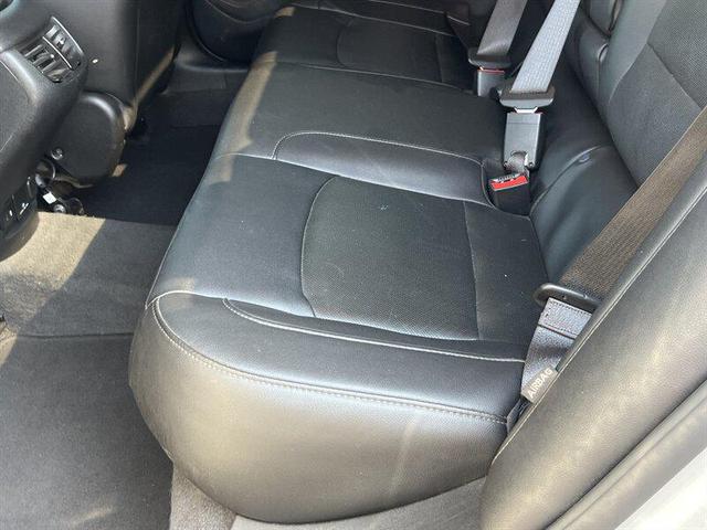 Photo of 2020 Silver Ice Metallic Chevrolet Malibu