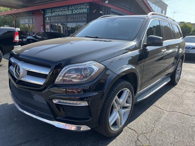 Photo of 2015 Black Mercedes-Benz GL-Class