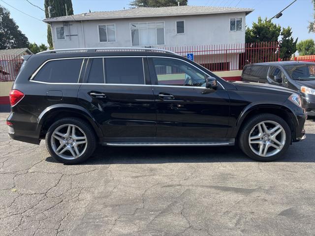 Photo of 2015 Black Mercedes-Benz GL-Class