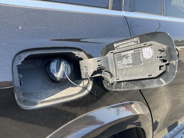 Photo of 2015 Black Mercedes-Benz GL-Class
