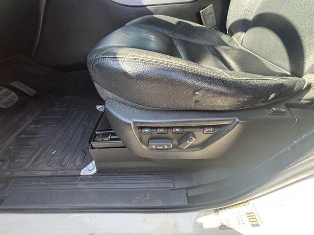Photo of 2008 Chawton White Land Rover Range Rover Sport