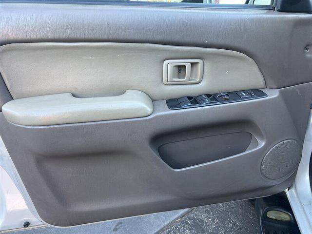 Photo of 1999 Millennium Silver Metallic Toyota 4Runner
