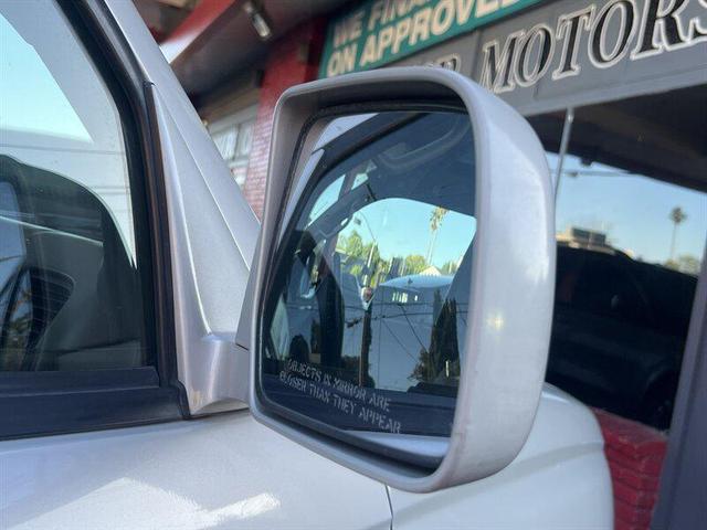 Photo of 1999 Millennium Silver Metallic Toyota 4Runner
