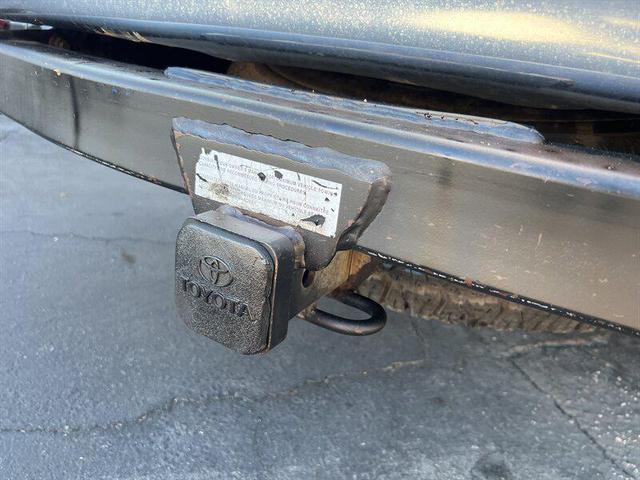 Photo of 1999 Millennium Silver Metallic Toyota 4Runner