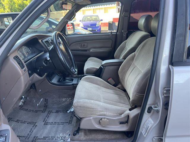 Photo of 1999 Millennium Silver Metallic Toyota 4Runner