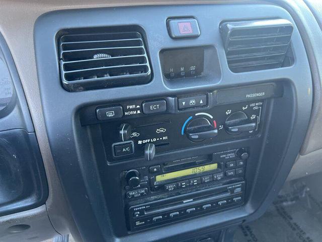 Photo of 1999 Millennium Silver Metallic Toyota 4Runner