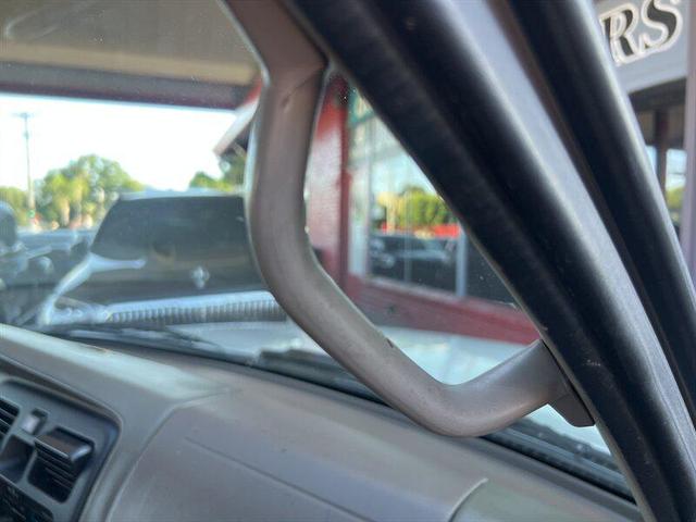 Photo of 1999 Millennium Silver Metallic Toyota 4Runner
