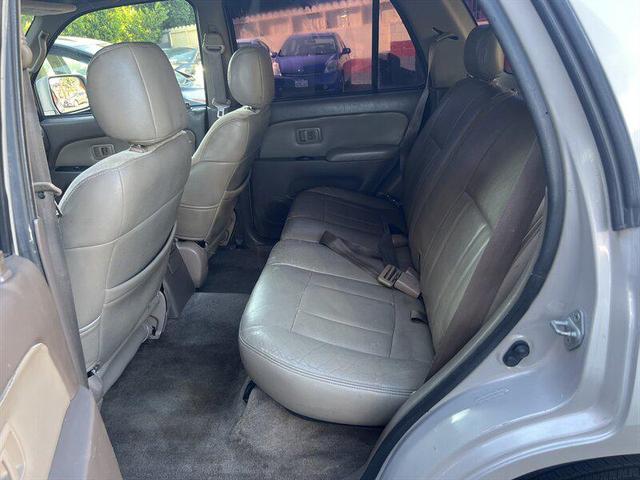 Photo of 1999 Millennium Silver Metallic Toyota 4Runner