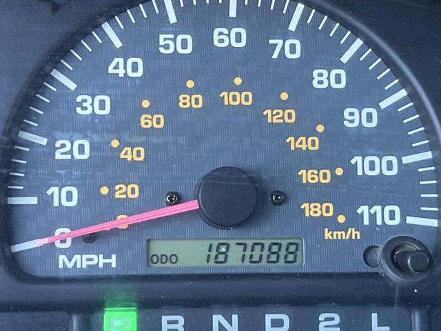 Photo of 1999 Millennium Silver Metallic Toyota 4Runner
