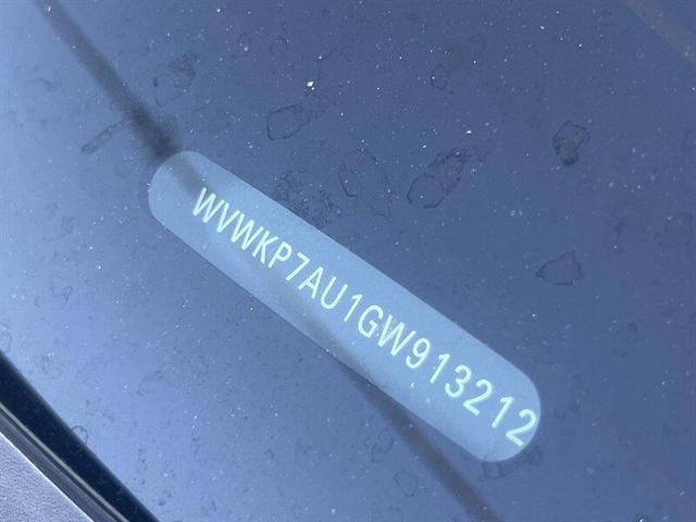 Photo of 2016 Deep Black Pearl Volkswagen e-Golf
