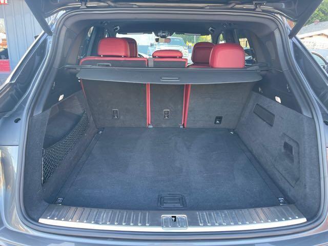 Photo of 2019 Black Porsche Cayenne