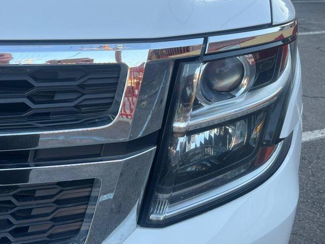 Photo of 2019 White Chevrolet Suburban