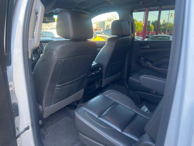 Photo of 2019 White Chevrolet Suburban