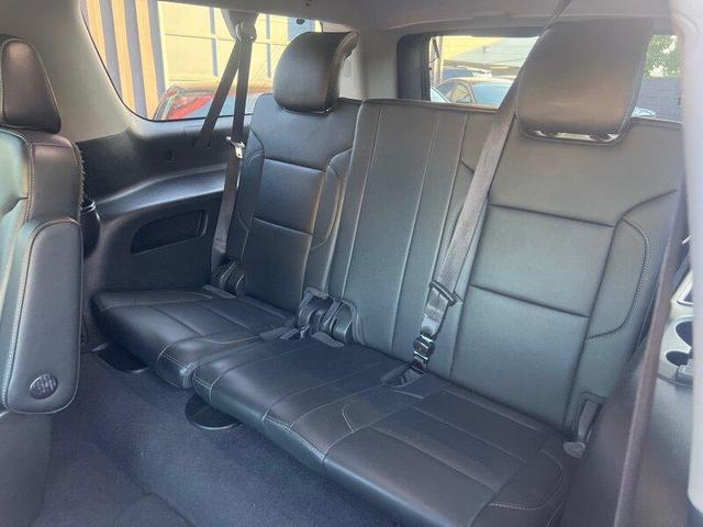 Photo of 2019 White Chevrolet Suburban