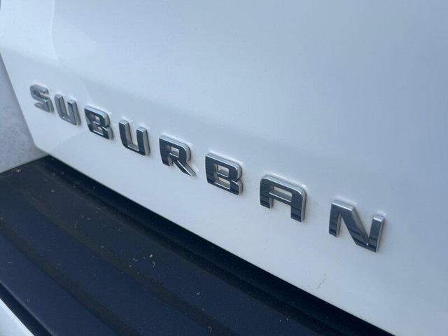 Photo of 2019 White Chevrolet Suburban