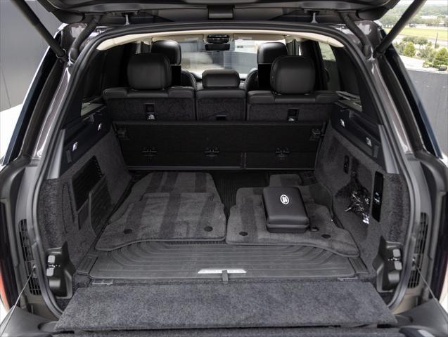Photo of 2023 Charente Grey Premium Metallic Land Rover Range Rover