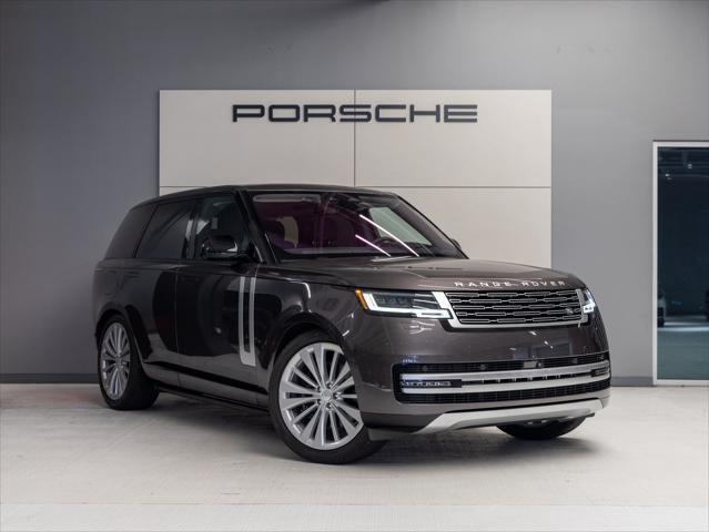 Photo of 2023 Charente Grey Premium Metallic Land Rover Range Rover