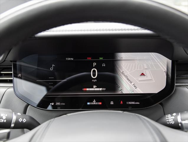 Photo of 2023 Charente Grey Premium Metallic Land Rover Range Rover
