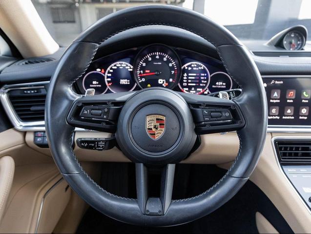 Photo of 2022 Gentian Blue Metallic Porsche Panamera
